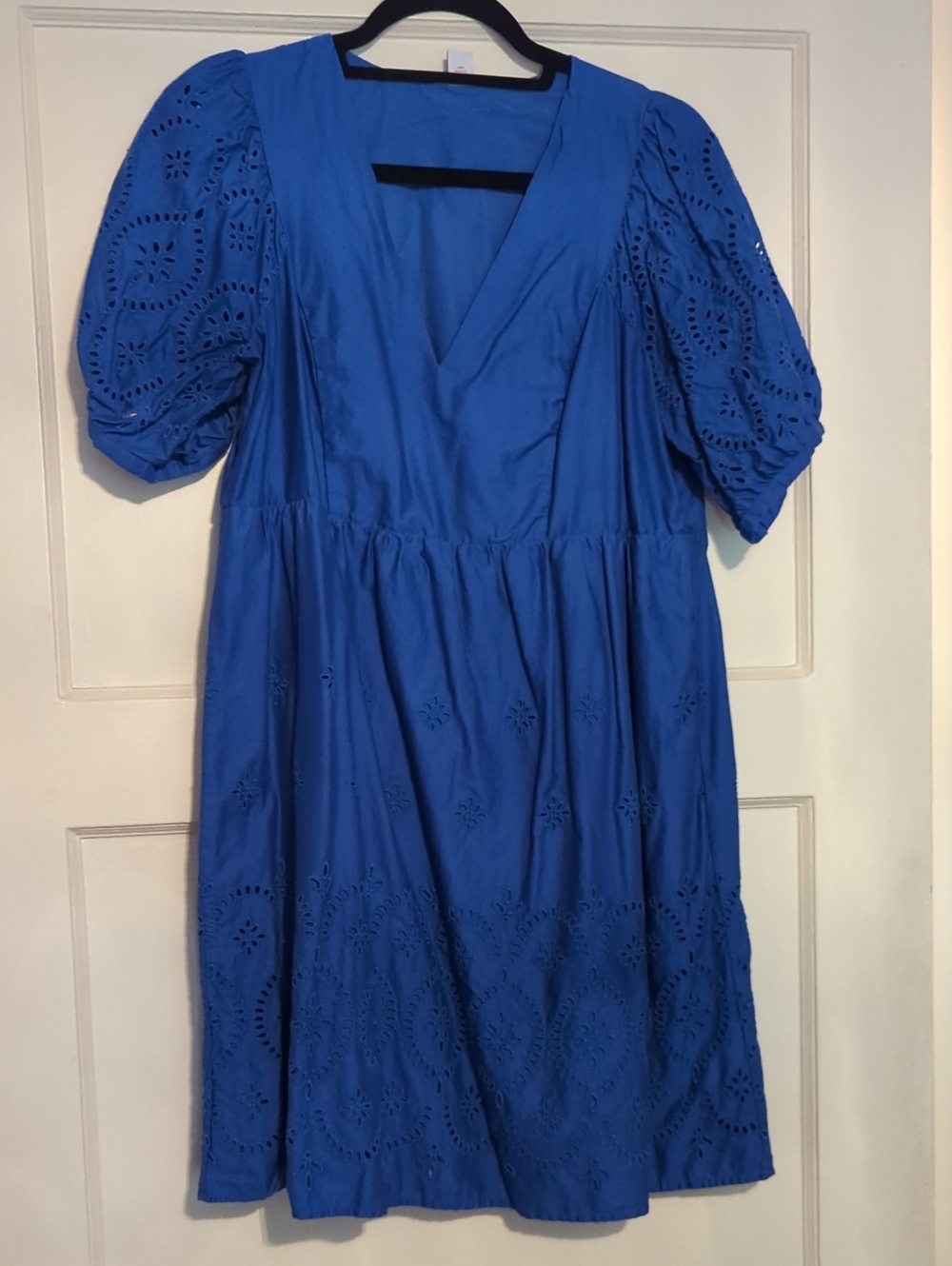 Old Navy Blue Eyelet Puff-Sleeve Knee Length Dress